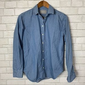Everlane chambray denim shirt button down shirt